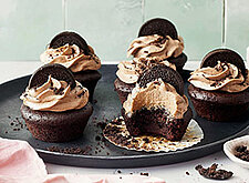 Image of Oreo Mousse au Chocolat Cupcakes
