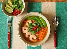 Image of Ramen mit Garnelen und Ingwer