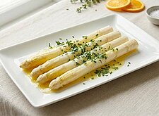 Image of Spargel mit zerlassener Butter