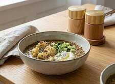Image of Linsen Ricotta Suppe mit Blumenkohl