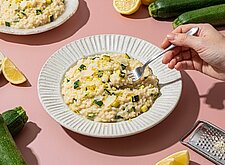 Image of Sommer Risotto mit Zucchini und Zitrone