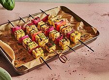 Image of Bunte Gemüsespieße mit Feta