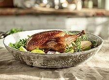 Image of Gänsebraten mit Maronen-Semmelknödelfüllung