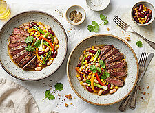 Image of Steak mexikanisch mit Bohnengemüse