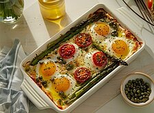 Image of Spargel mit Spiegelei überbacken