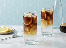 Image of Kaffee Limonade mit Zitrone