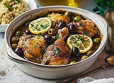 Image of Tajine mit Oliven und Zitrone
