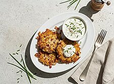 Image of Speckreibekuchen mit Sauerrahm