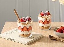 Image of Erdbeer Mascarpone Crunch