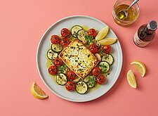 Image of Ofen-Feta mit Tomaten und Zucchini