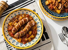 Image of Currywurst mit fruchtiger Currysoße