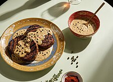 Image of Gegrillter Seitan mit Pfeffersauce