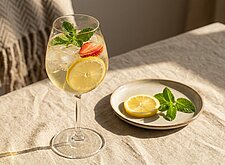 Image of Martini Bianco Spritz