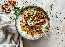 Image of Kartoffelsuppe mit Pfifferlingen