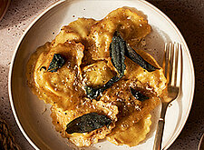 Image of Ravioli mit Spinat-Ricotta-Füllung