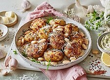 Image of Knusprige Parmesan Kartoffeln mit Bärlauch Dip