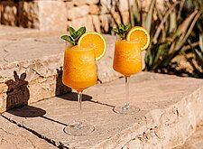 Image of Frozen Mate mit Orange