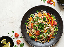 Image of Spaghetti mit Petersilie und Sauerampfer