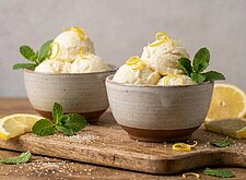 Image of Zitronen-Buttermilch-Sorbet