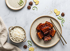 Image of Schweinebauch Hong Shao Rou