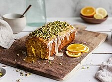 Image of Polenta Kuchen mit Orangen und Pistazien