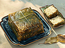 Image of Quadratischer Klebreiskuchen (Bánh Chưng)
