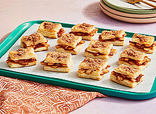 Image of Apple Pie Bites