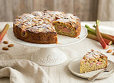 Image of Rhabarber Mandel Cake