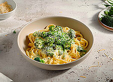 Image of Pasta mit Brokkoli Käse Sauce