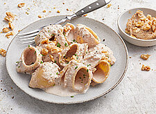 Image of Muschelnudeln mit Walnusssauce