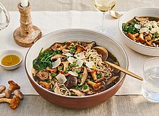 Image of Ramen mit Pilzen und Trüffelöl