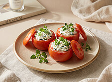 Image of Gefüllte Tomaten mit Frischkäse