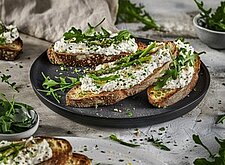 Image of Frischkäseaufstrich mit Spargel