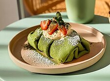 Image of Matcha Towel Cake