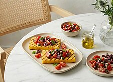 Image of Gegrillte Polenta mit Tomaten Oliven Salsa