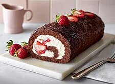 Image of Erdbeer-Schoko Roulade