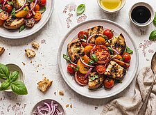 Image of Tomaten-Brotsalat vom Grill