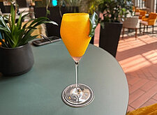 Image of Limoncello Spritz mit Airbrush