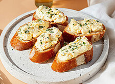 Image of Baguette mit cremigem Ei-Aufstrich