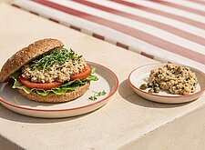 Image of Veganes Kichererbsen-Brötchen nach Thunfischart