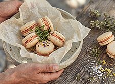 Image of Lachs Macarons