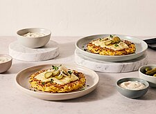 Image of Raclette Reste Rösti mit Pickles und Dip