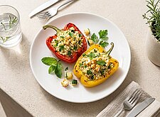 Image of Gefüllte Paprika mit Couscous und Feta