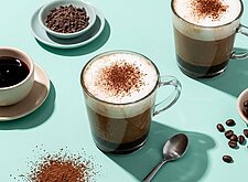 Image of Kirsch Mokka mit Milchschaum