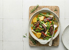 Image of Spargelpfanne mit Rinderfilet