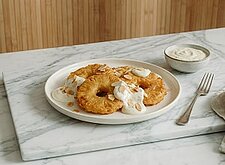 Image of Gebackene Ananas mit Mandelsahne