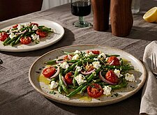 Image of Sommerliche Bohnen Pfanne mit Tomaten und Feta