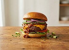 Image of Wagyu Burger mit hausgemachter Chili Cheese Sauce