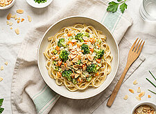 Image of Bandnudeln in Gemüsesoße