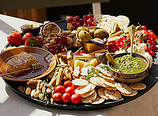 Image of Antipasti Platte mit Käse